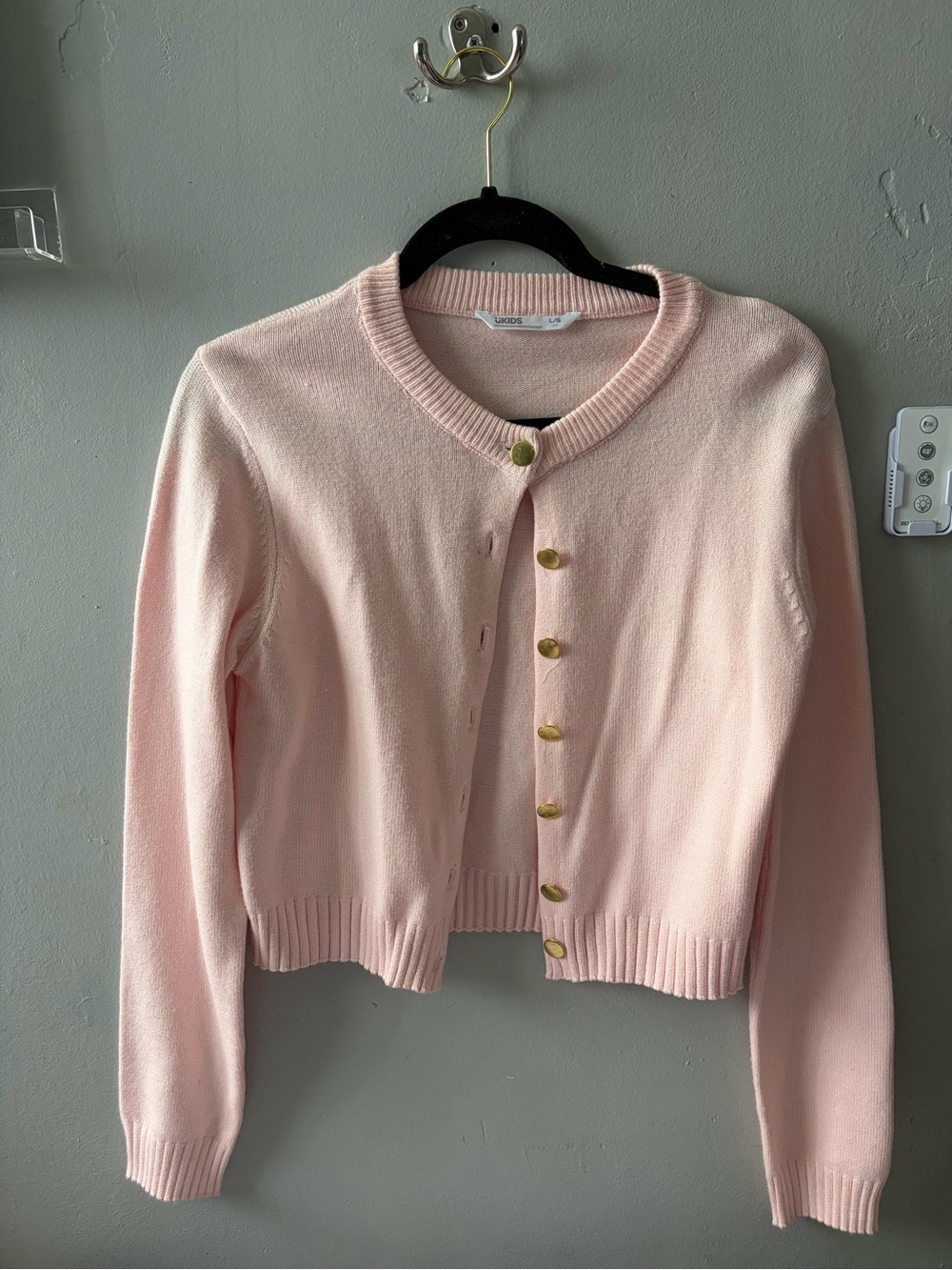 Pastel Pink Button-Front Cropped Cardigan